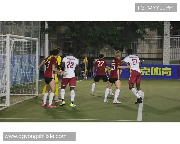 当足球巨星与篮球传奇在赛场相遇时的精彩瞬间与友谊故事